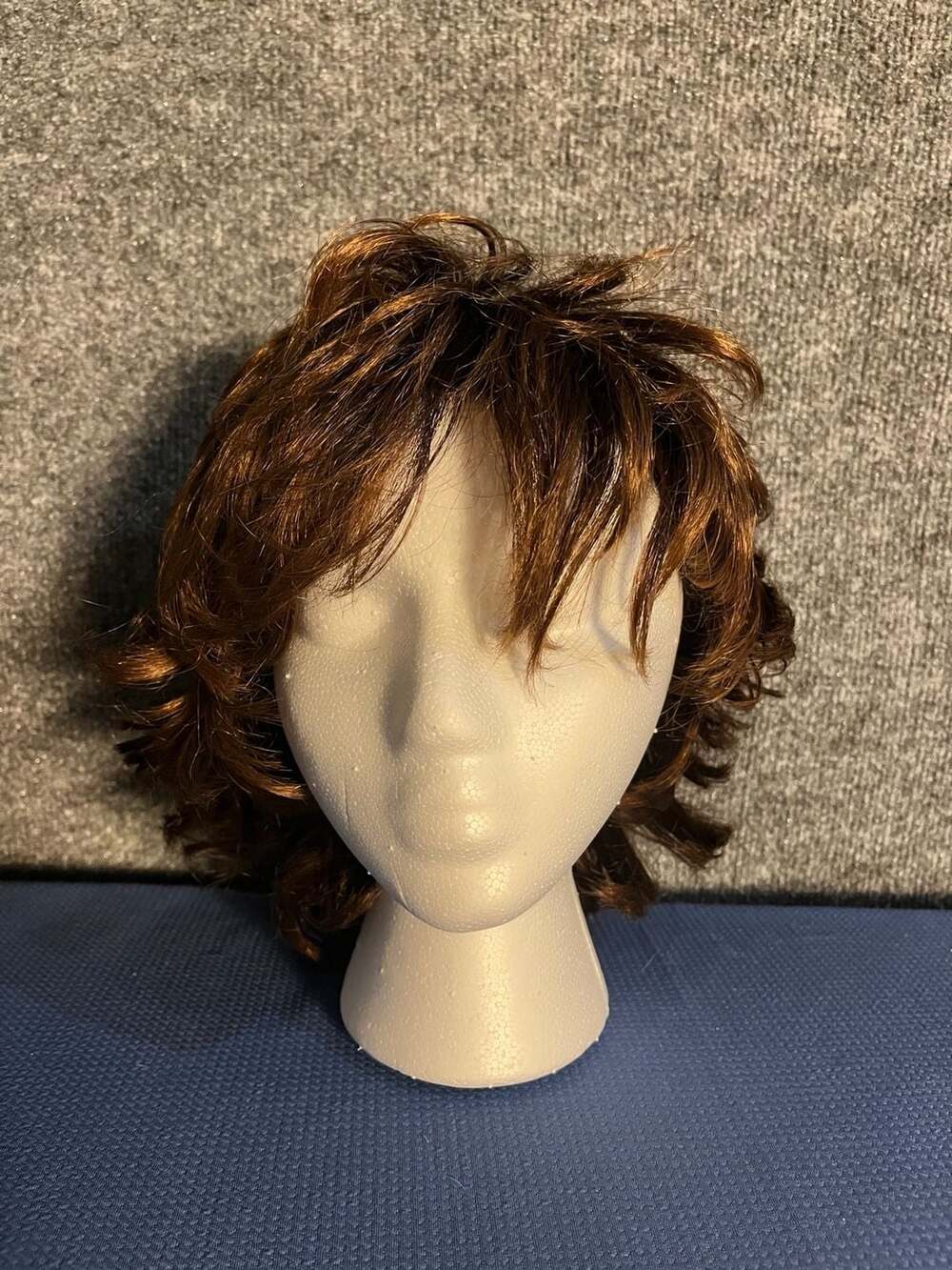 R&R Collection Brown Shag Layered Synthetic Wig
002-0049